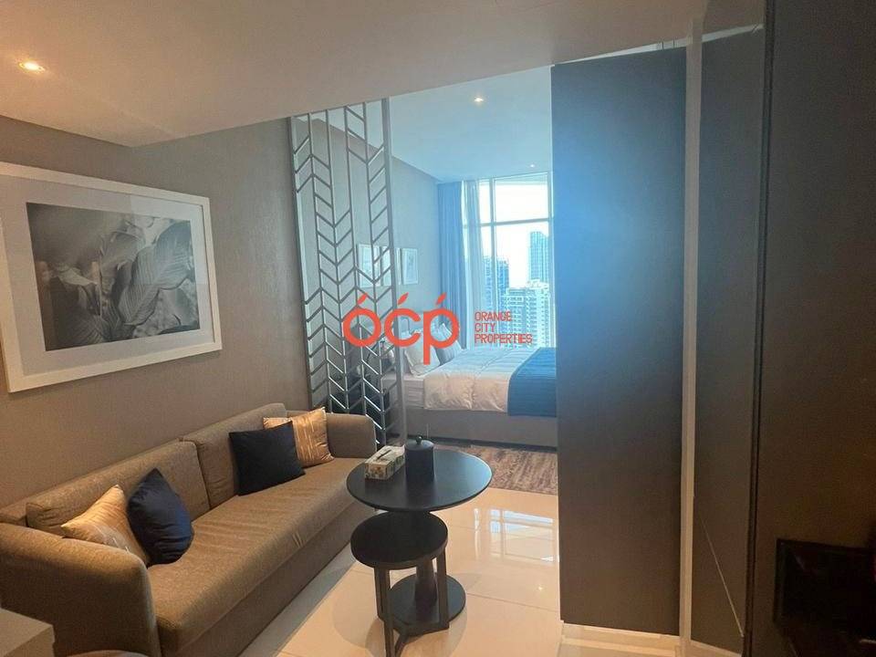 960